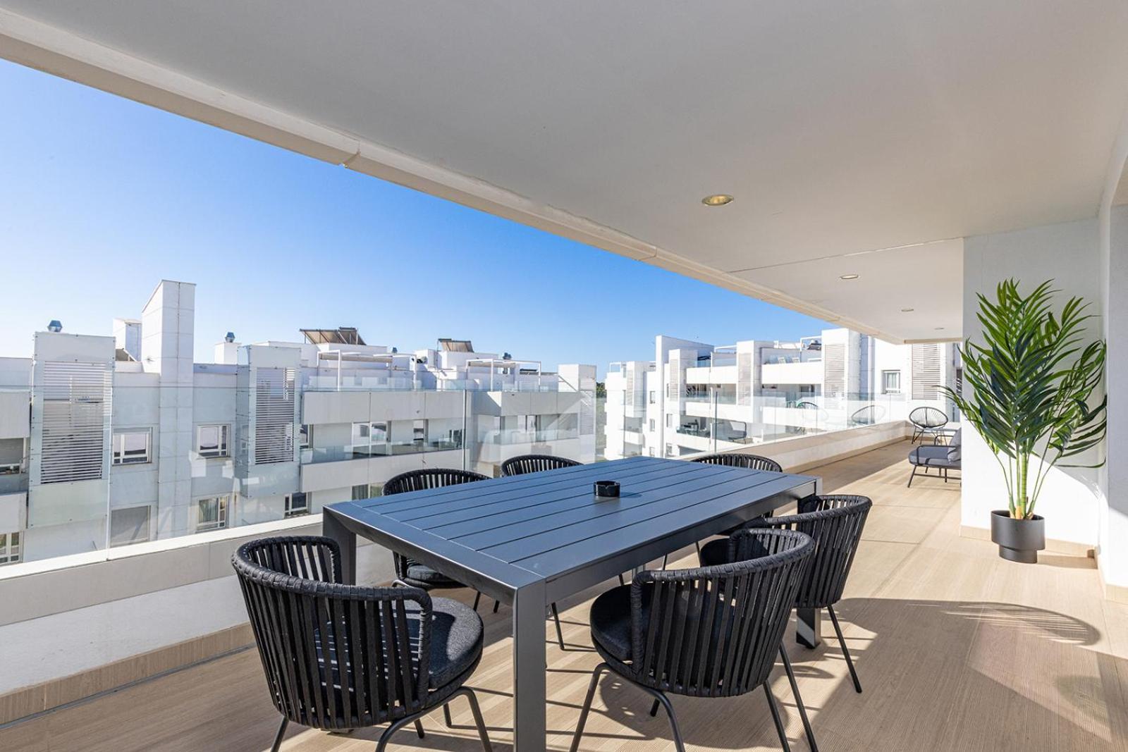 Aqua Apartments Vento, Marbella Exterior foto